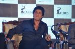 Shahrukh Khan at Times of India Awards press meet in Taj Land_s End, Mumbai on 29th Jan 2013 (30).JPG